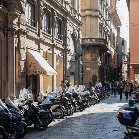 Guesthost - Dietro Fontana Del Nettuno *