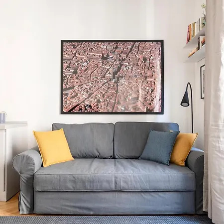 Guesthost - Dietro Fontana Del Nettuno